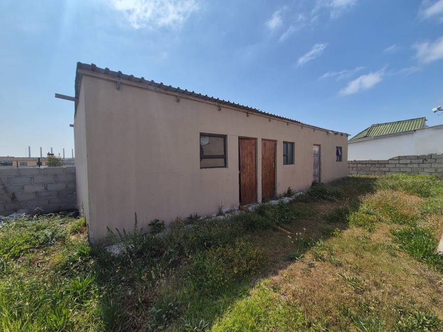 2 Bedroom Property for Sale in Kwazakhele Eastern Cape